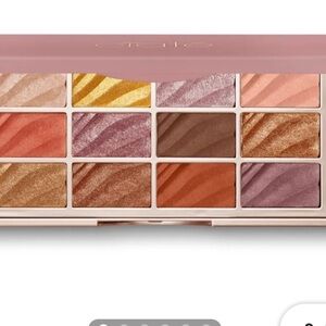 Ciate London the velvet palette 12 piece eyeshadow palette